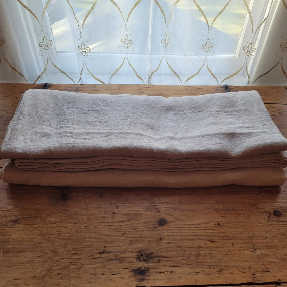 Restoration Hardware King Size 100% Vintage Washed Belgium Linen Duvet Cover.